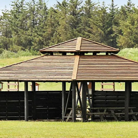 Vakantiehuis Ten-bedroom In Brovst